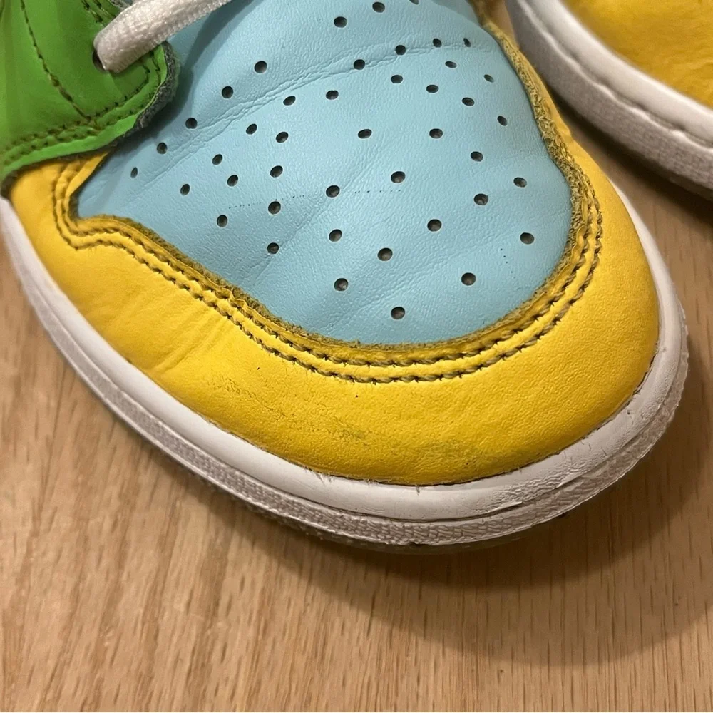 Nike Jordan Air Jordan 1 Mid SE "Recycled Grind" Sneakers - Picture 4 of 10
